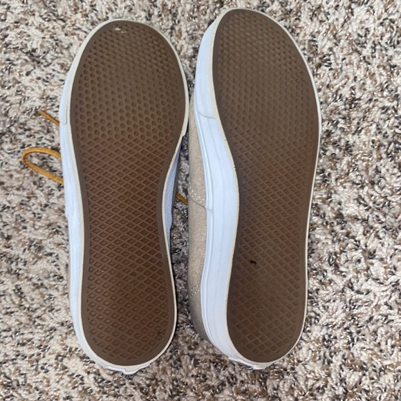 Tan Canvas Vans - Picture 4 of 6